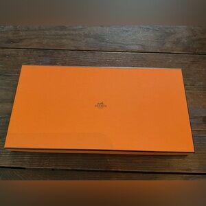 Hermes box